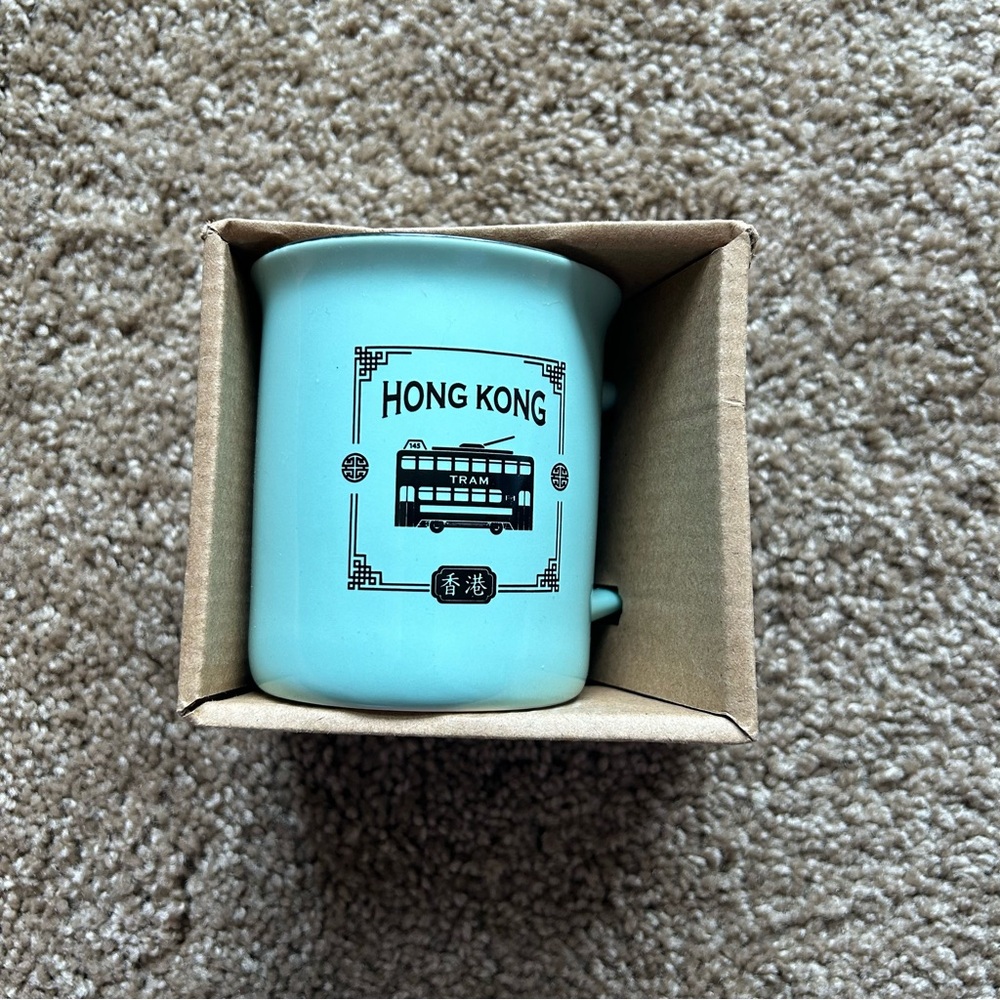 Discover HK Hong Kong Kitchen Mug